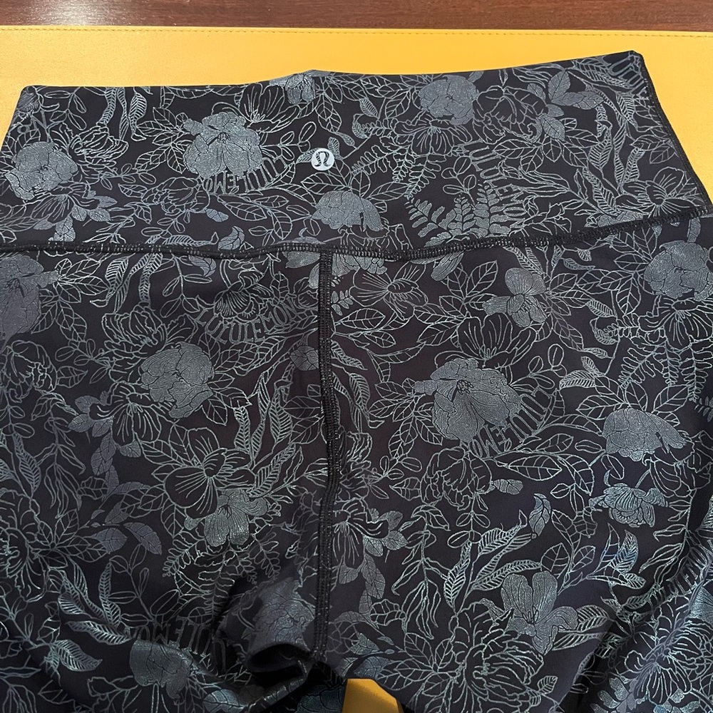 Lululemon leggings